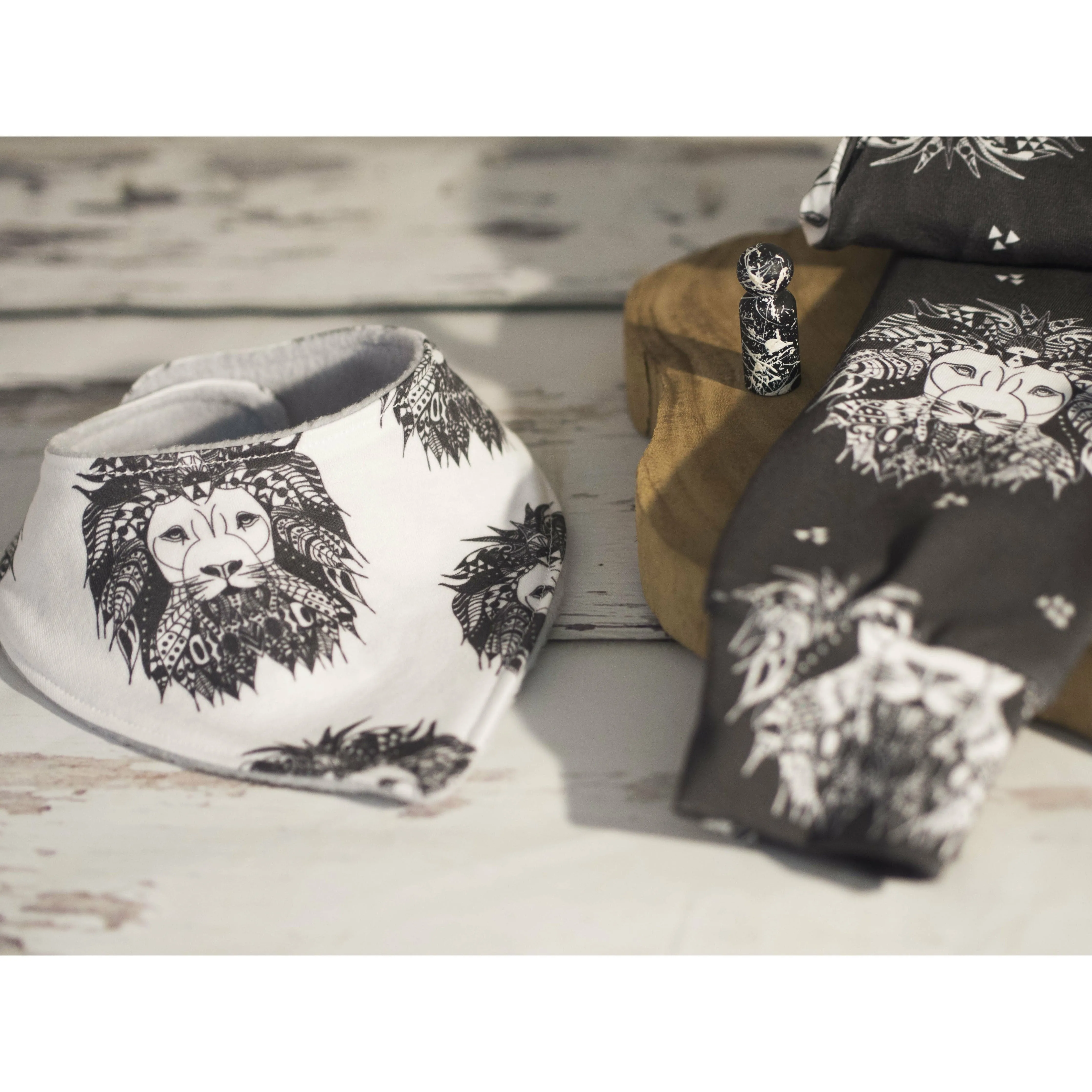 Aztec Lion Print Children's Leggings