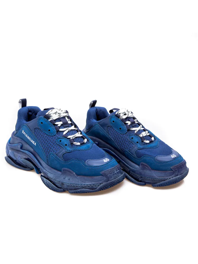 Balenciaga Triple S Sneaker - Shop Now at Credomen