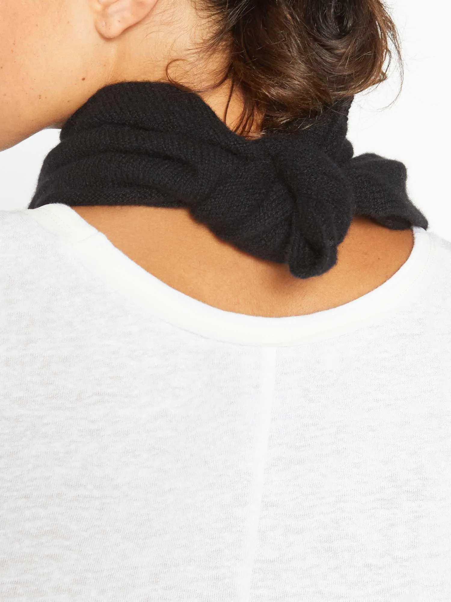 Cashmere Neck Scarf