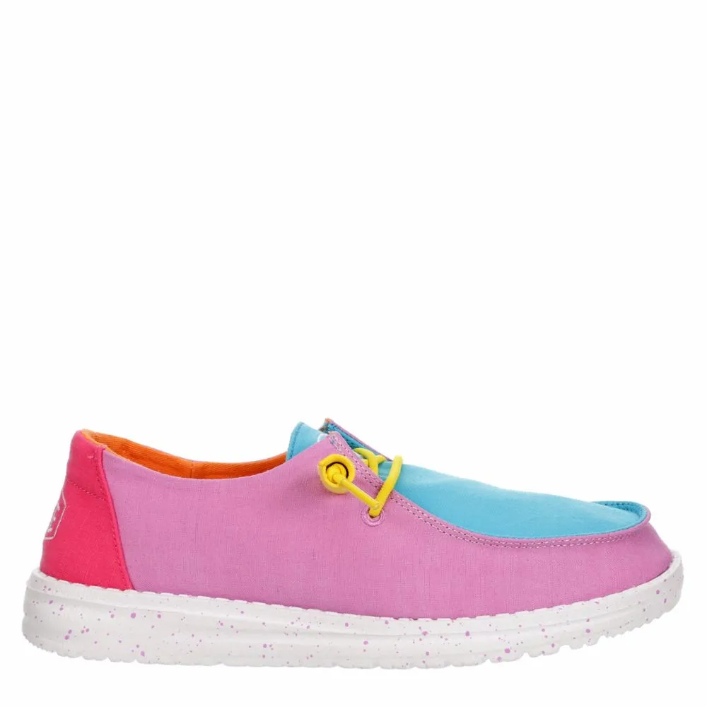 Hey Dude Womens Wendy Slip-On Sneaker