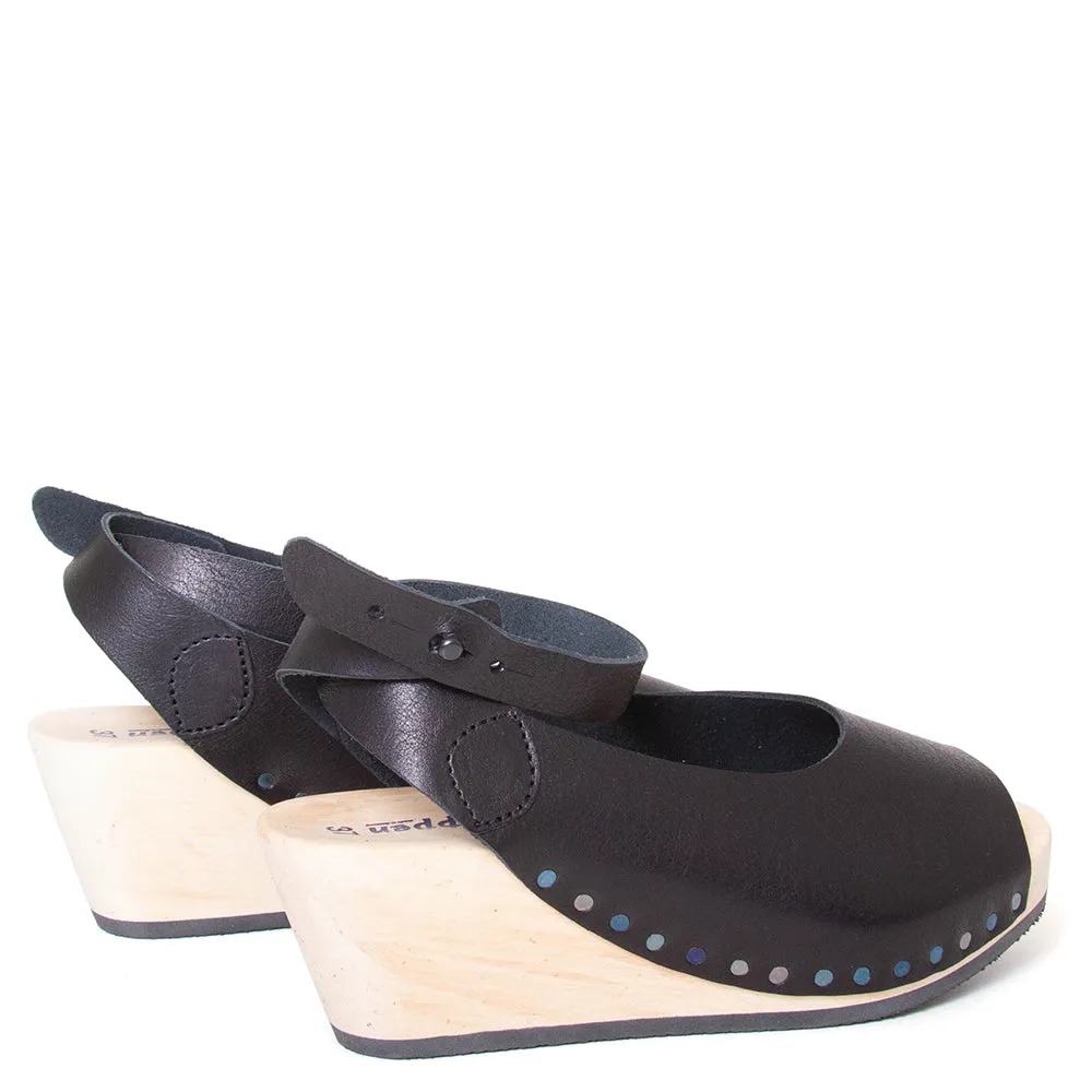 Women's Leather Wedge Sandal - Orinoco 